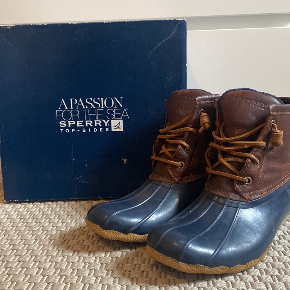 Sperry Saltwater Waterproof Boots Tan/Navy Size 7